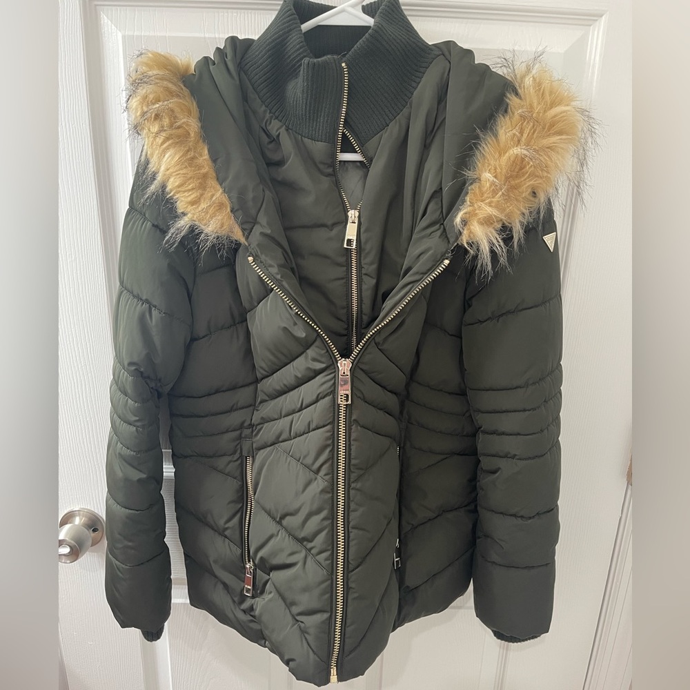 Guess Puffer Jacket